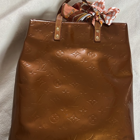 Authentic Louis Vuitton Tote Bag and Wallet - Picture 7 of 16
